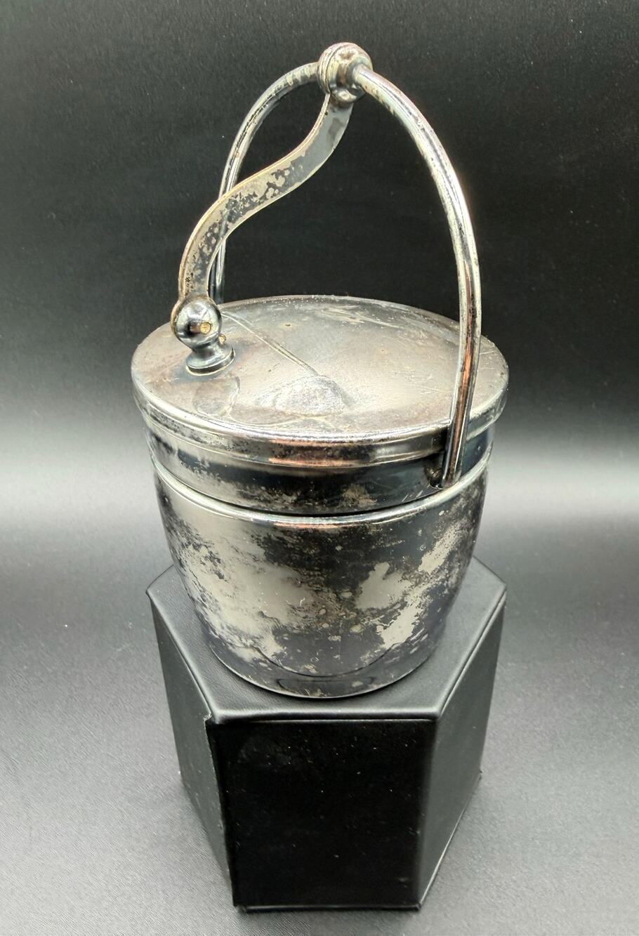 Vintage Wallace Silverplate Mechanical Swing-top Ice Bucket M638